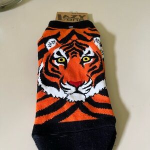 Adult tiger socks